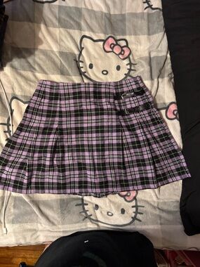SHEIN Lavender and Black Plaid Pleated Mini Skirt with Buckle Detail